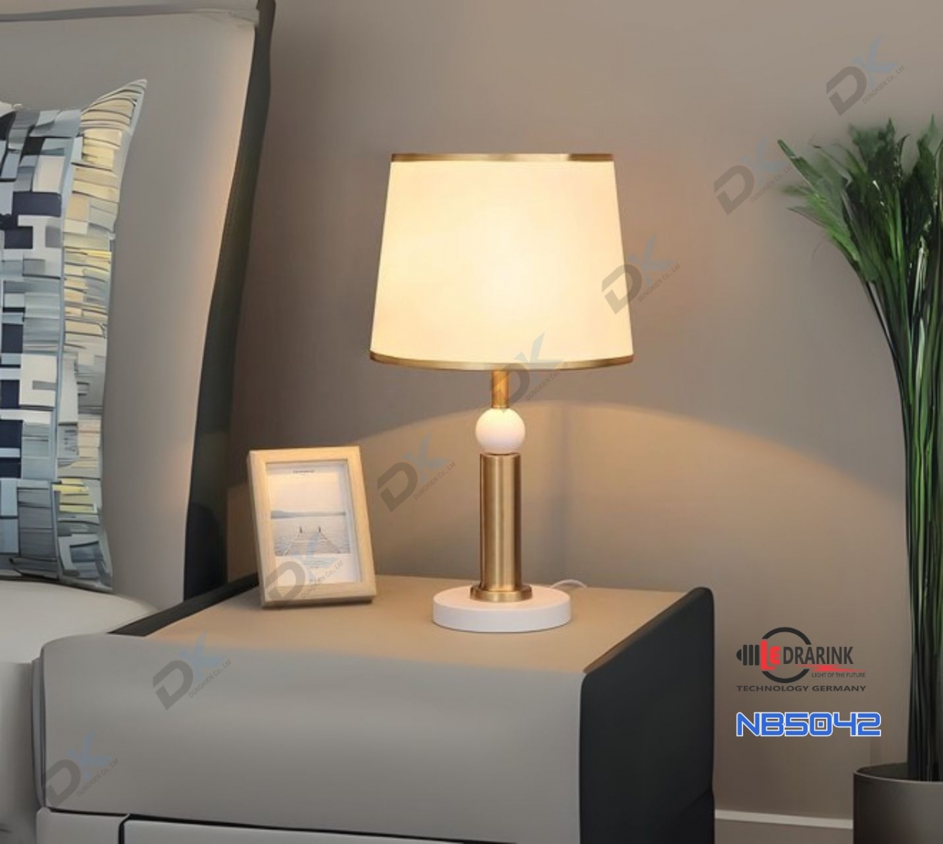       Đèn ngủ để bàn 5042 (49x28)